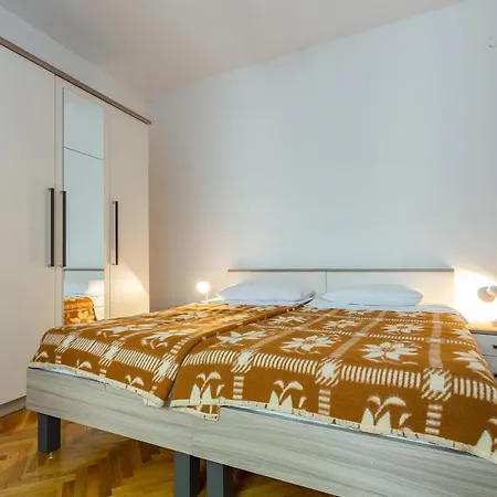 Guest house Perovic