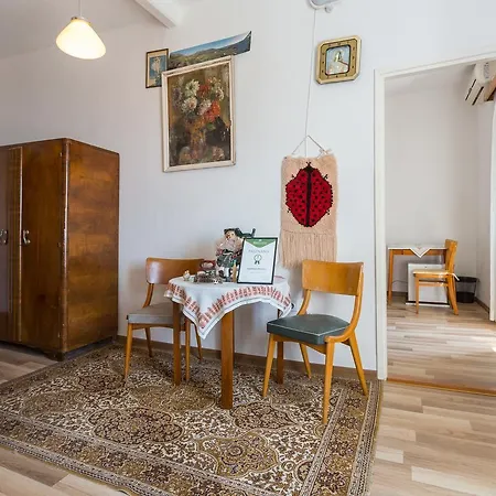 Perovic Guest house 3*